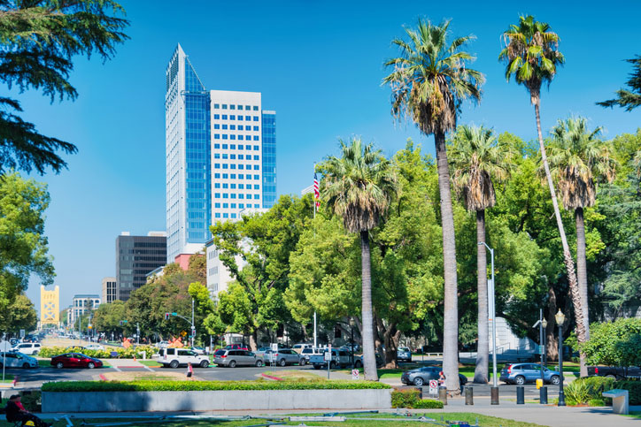 capitol mall in sacramento