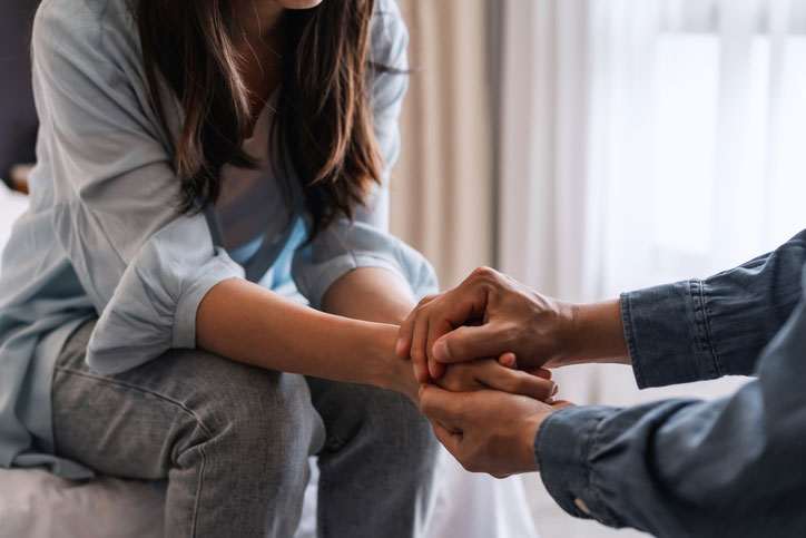 abnormal psychologist comforting patient